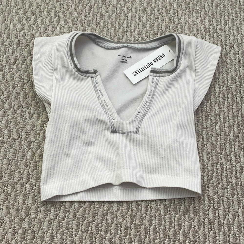 NWT Out From Under Go For Gold Seamless Top
